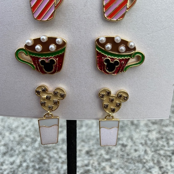 🎄Disney Baublebar Christmas Cookie and Treats Earrings - Picture 4 of 5